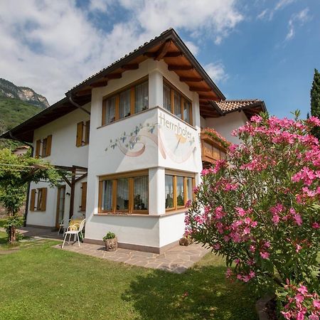 Apartments Herrnhofer Caldaro Exterior foto